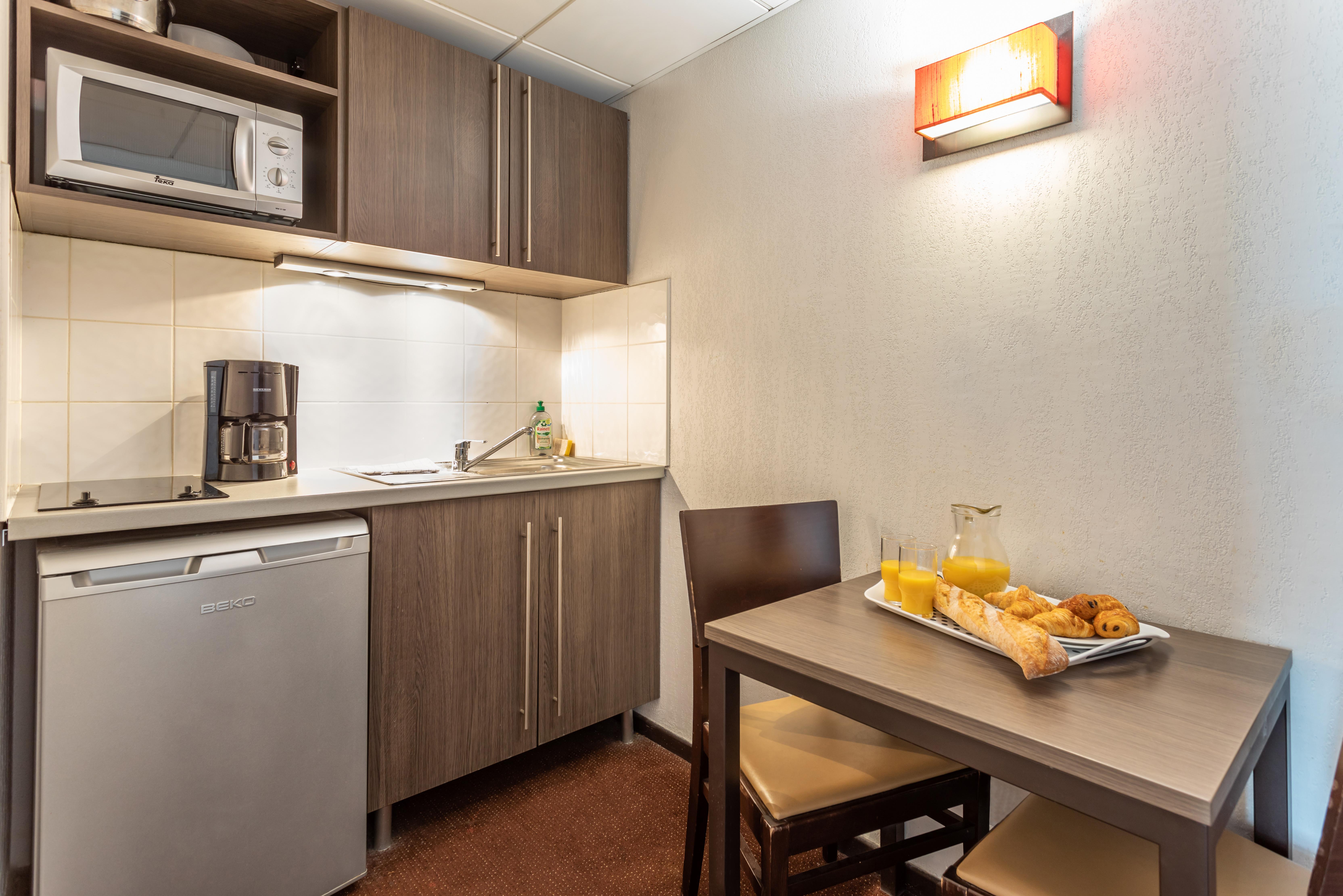 Comfort Aparthotel Nimes Centre Eksteriør billede