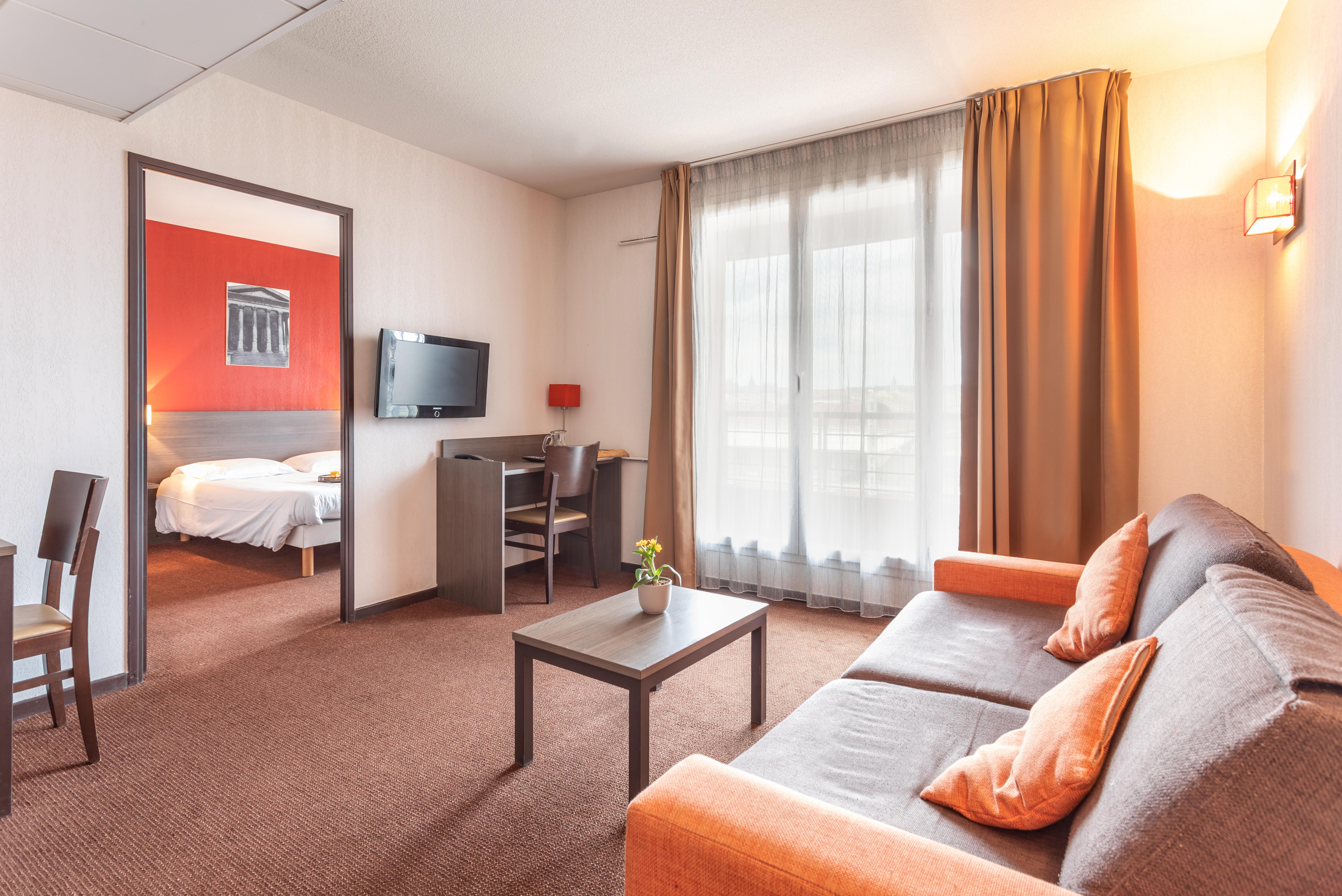 Comfort Aparthotel Nimes Centre Eksteriør billede