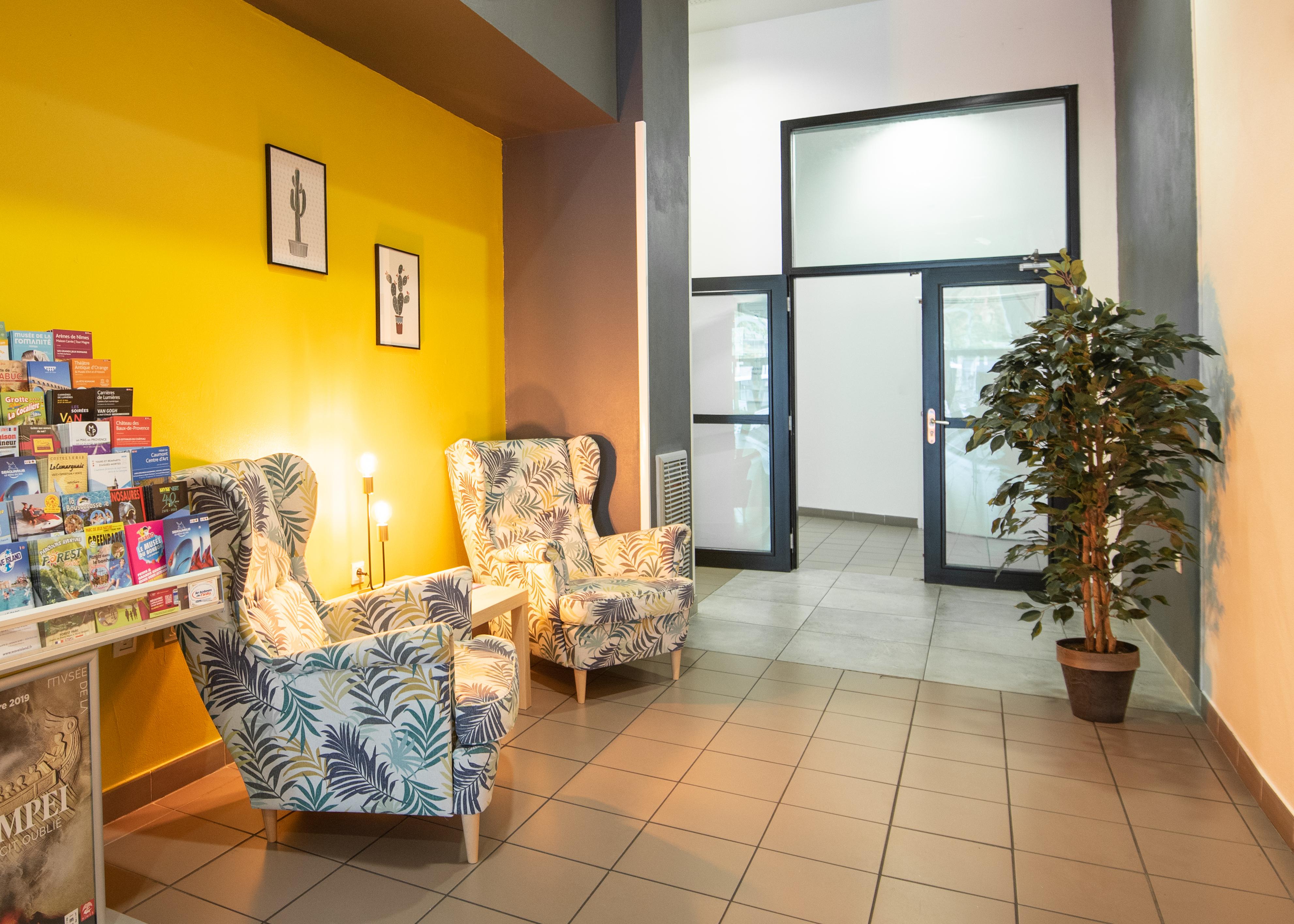 Comfort Aparthotel Nimes Centre Eksteriør billede