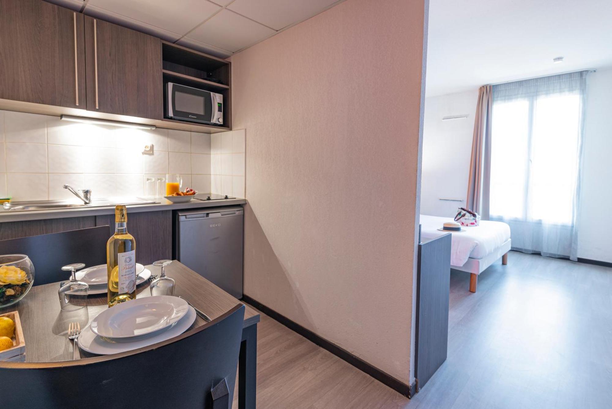 Comfort Aparthotel Nimes Centre Eksteriør billede