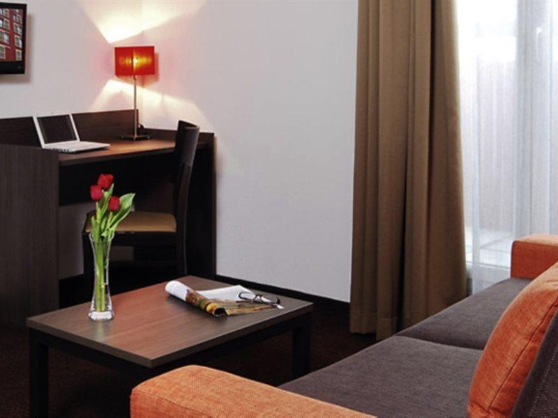 Comfort Aparthotel Nimes Centre Eksteriør billede